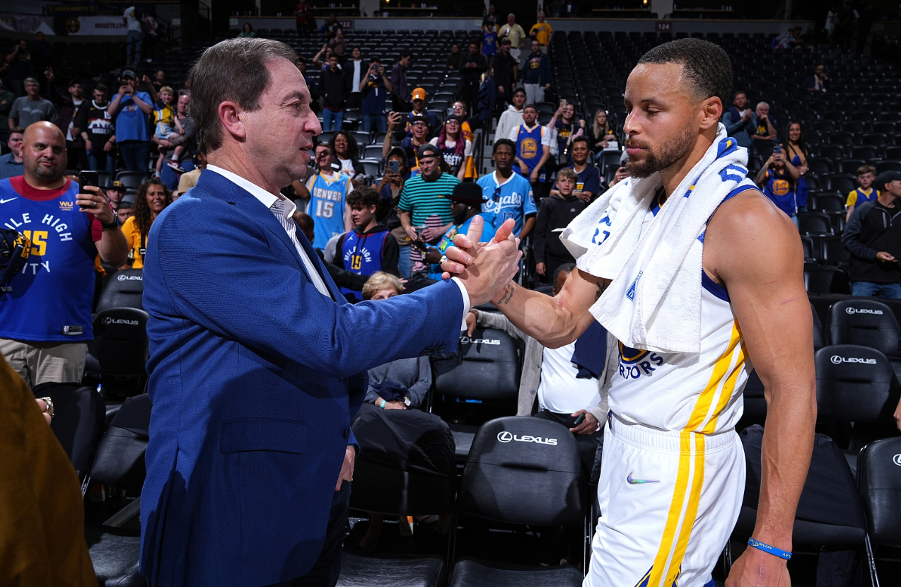 世界杯直播平台手机版官网-NBA截止日两大输家，勇士一步错步步错，火箭拒绝送上门的后卫