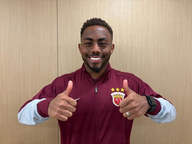 世界杯手机观看-加布里埃尔合同+2回归海港 赶上亚冠报名或穿11号